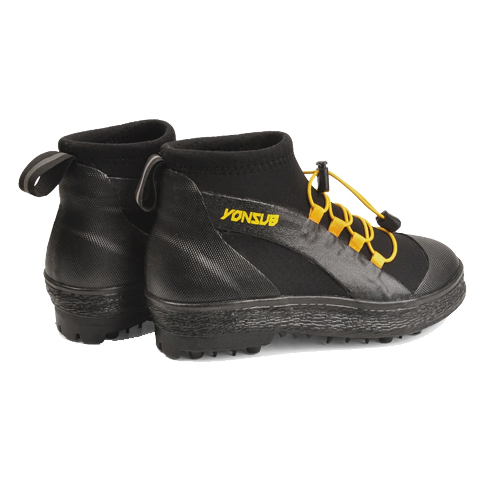 Fly Fishing Shoes New Upstream Boots Rubber Sole With Nails Professional Fishing Waders Climbing Hiking Skid-proof Shoes