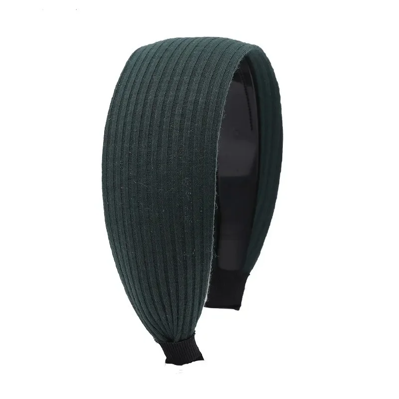 B dark green