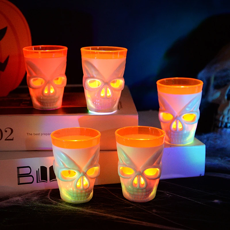 

Halloween LED Skull Head Wine Cup Glow In the Dark Kids Happy Halloween Birthday Party Gift Bar Decoration Supplies Horror Props