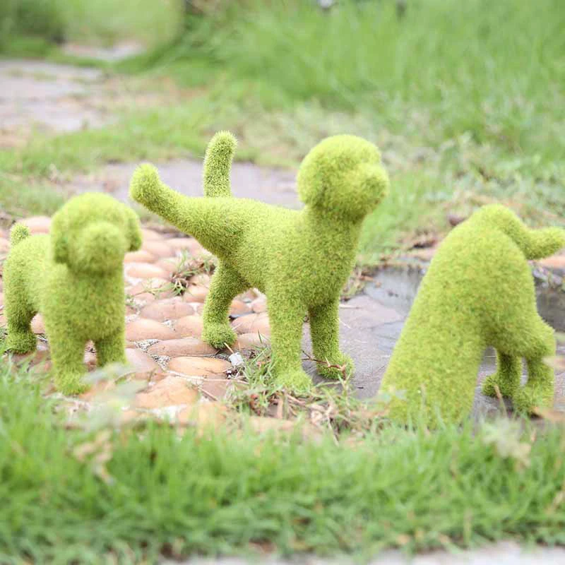 

Flocking Puppy Garden decor Cute dog statuettes Green grass simulation decorations Mossy animal figurines Garden decorations