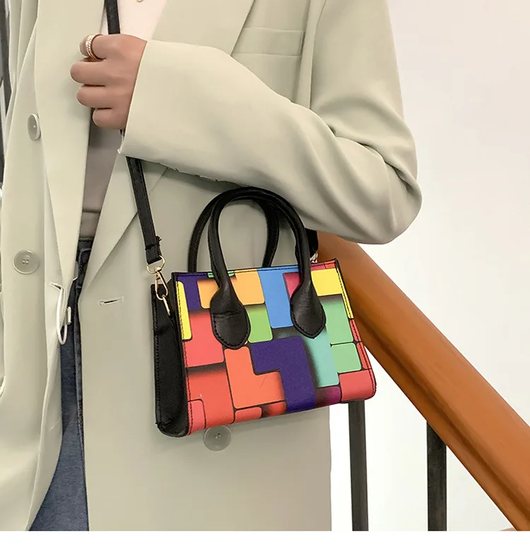 Women's Bag 2022 New Color Contrast Versatile Portable Shoulder Bag Geometric Horizontal Casual Shoulder Bag Messenger Bag