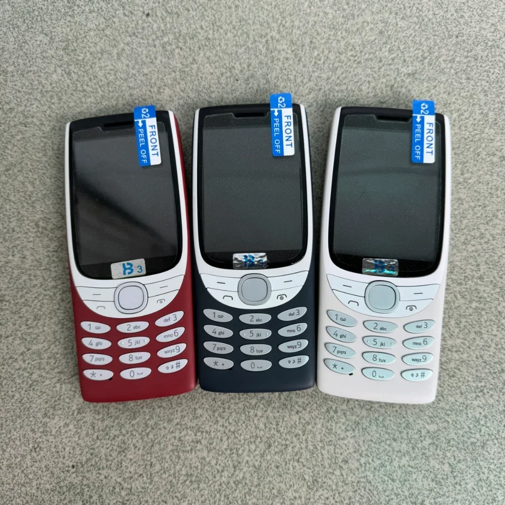 Original 8210 CellPhone 4G Feature 2.8 Inch Display Bluetooth 5.0 1450mAh Dual SIM FM Torch Rugged Push-button used Phone