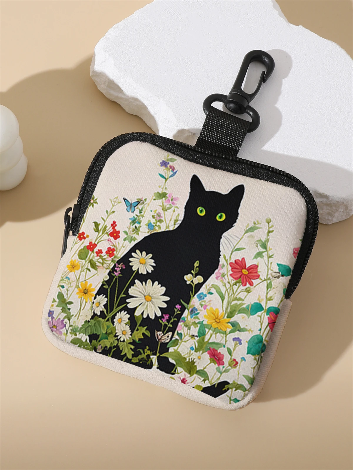 Cat patterned large capacity coin wallets, digital printed coin wallets, and storage bags are ideal choices for gifts