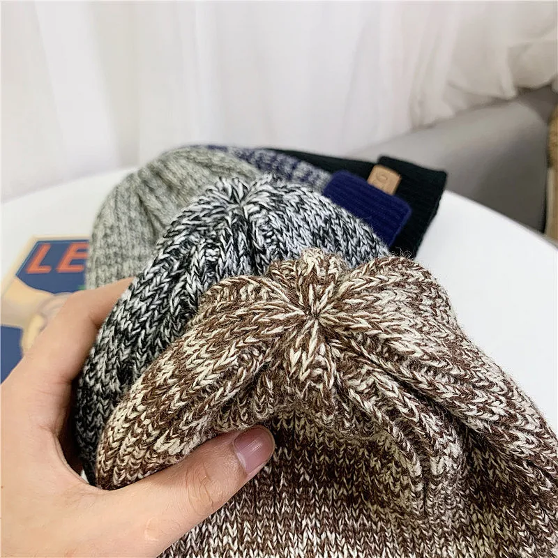 Men's Women's Knitted Hat Leather Label Skullies Beanies Wool Plush Cap Winter Warm Thickened Fashion Casual Bonnet Outdoor