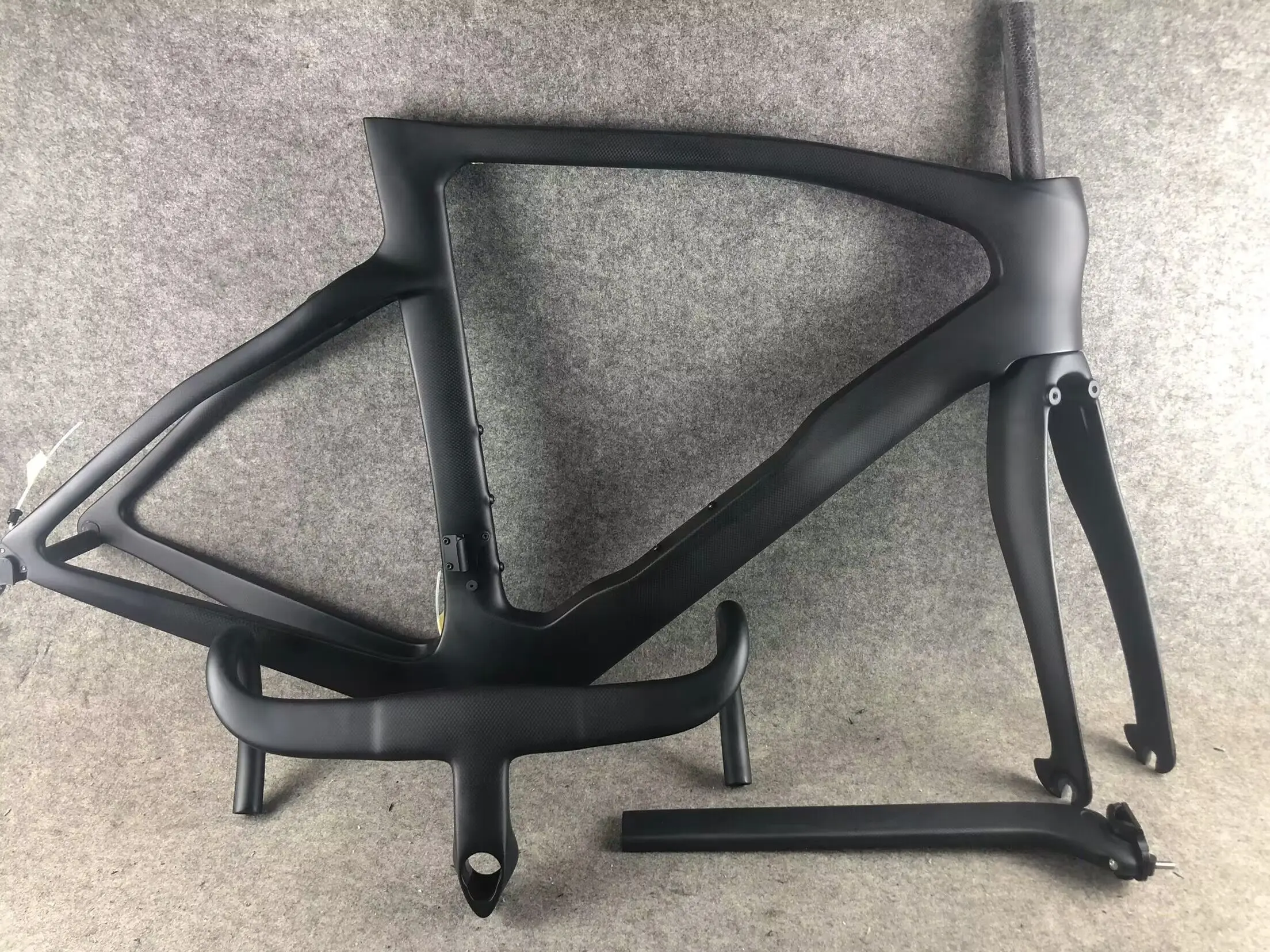 

Carbon Road Frame XR4 XDB Or DPD UPS Shipping Costs