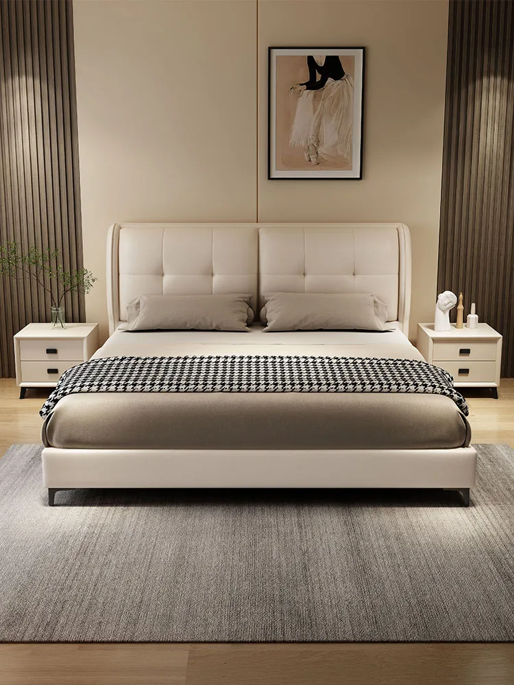 

Genuine leather bed, simple and modern master bedroom, high-end and grand, 1.8-meter double light luxury soft bag