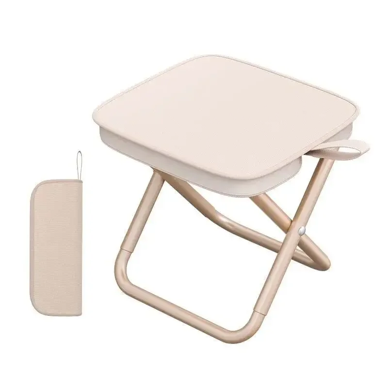 Taburete plegable ligero y portátil versátil Taburete plegable portátil para exteriores para pícnic, camping, minisilla de pesca con almacenamiento ultraligera