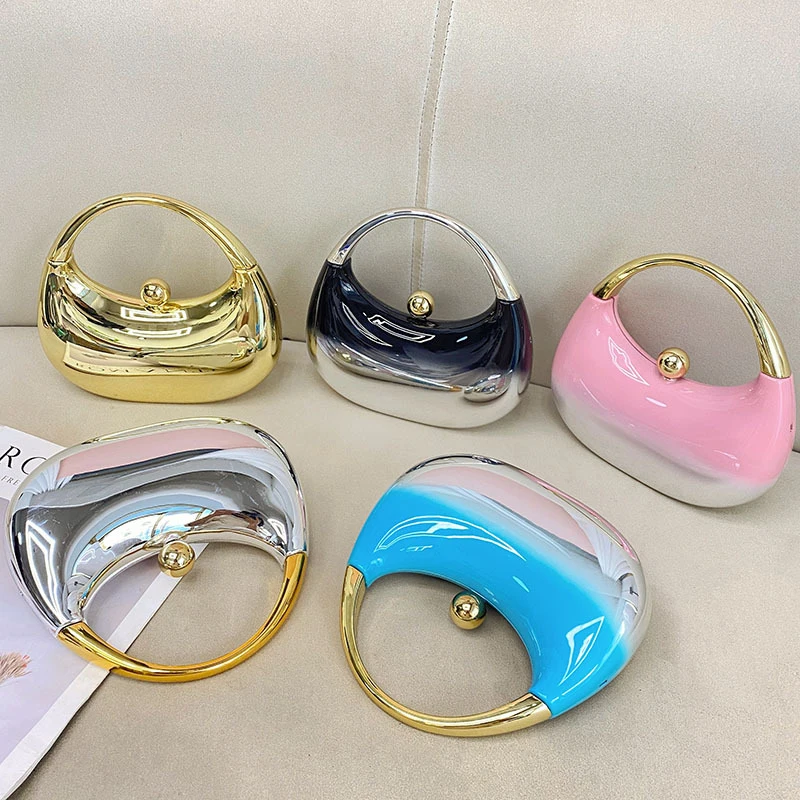 Shiny Handbag New Personality Fashion Brand Design Shell Acrylic Material Creative Moon Gradient Color Lipstick Change Party Bag 6