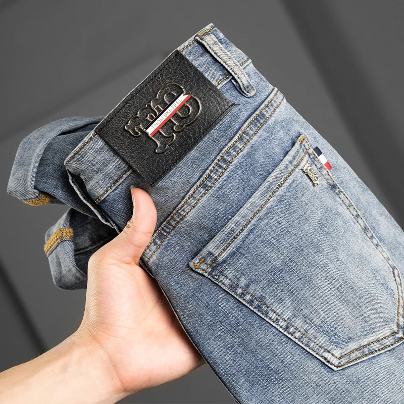 Рисунок 4 - Синие мужские джинсы высокого качества