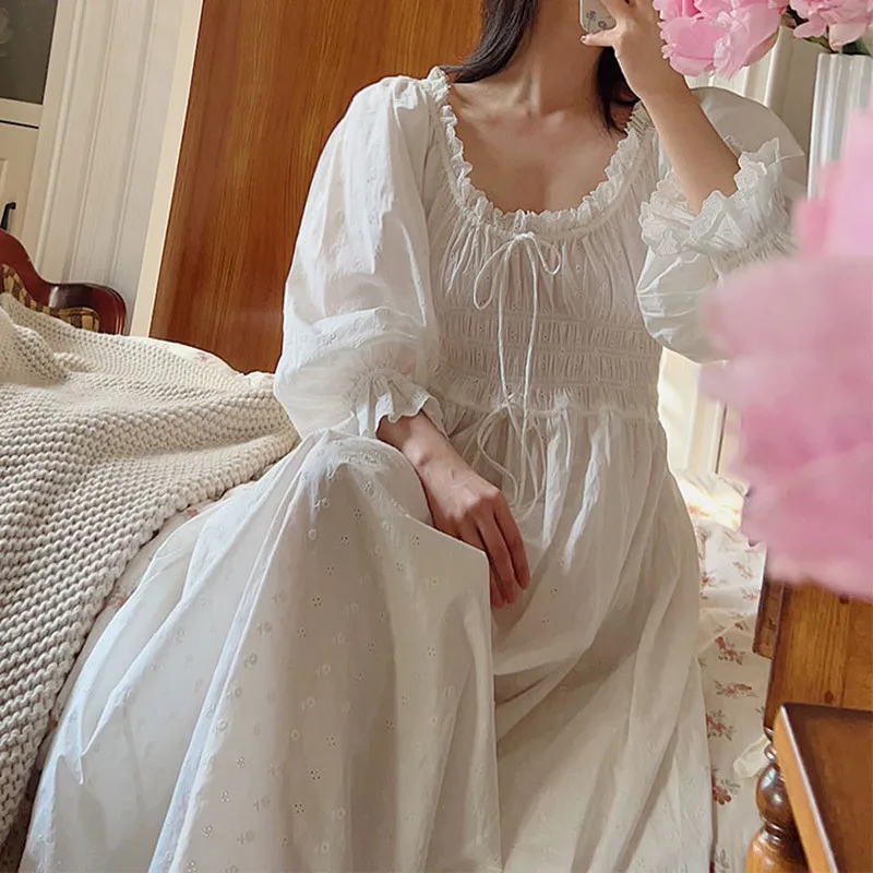 Princess Vintage Long Embroidery Nightgown Victorian Nightdress 100% Cotton Full Sleeve Sleepwear Ankle-Length Nightie For Women