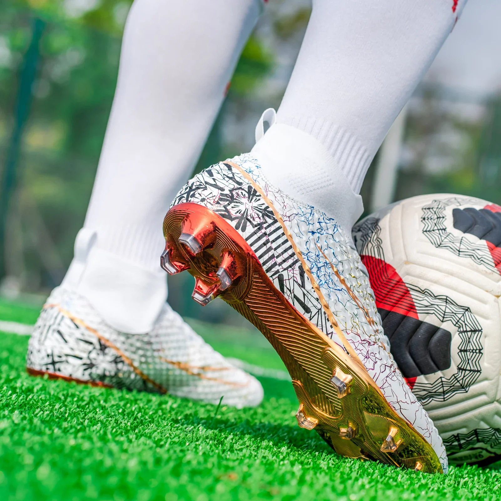 Football Boots TF/FG Training Grass Outdoor Professional Soccer Shoes Men Women Adult Teenager Non-Slip Soccer Cleats Sneakers