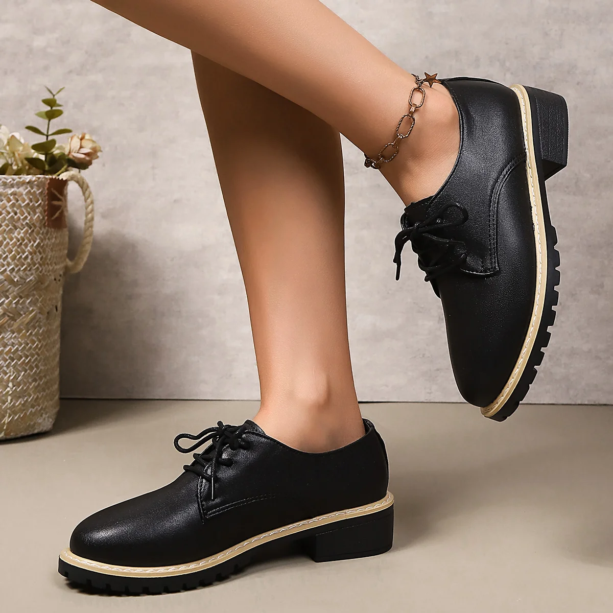 Fashionable New Comfortable Wear-resistant Thick Heel Women's Shoes Elegant and Sexy Spring Autumn Lace Up Casual Single Shoes