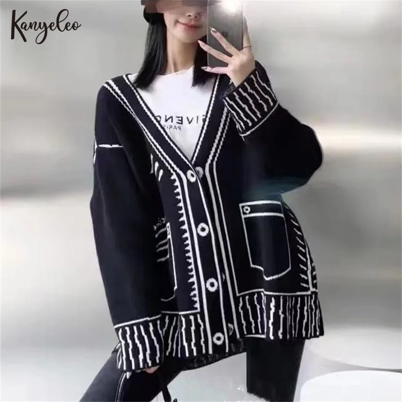 

Europe and the United States sweater female new 2023 fall and winter black and white silhouette loose lazy
