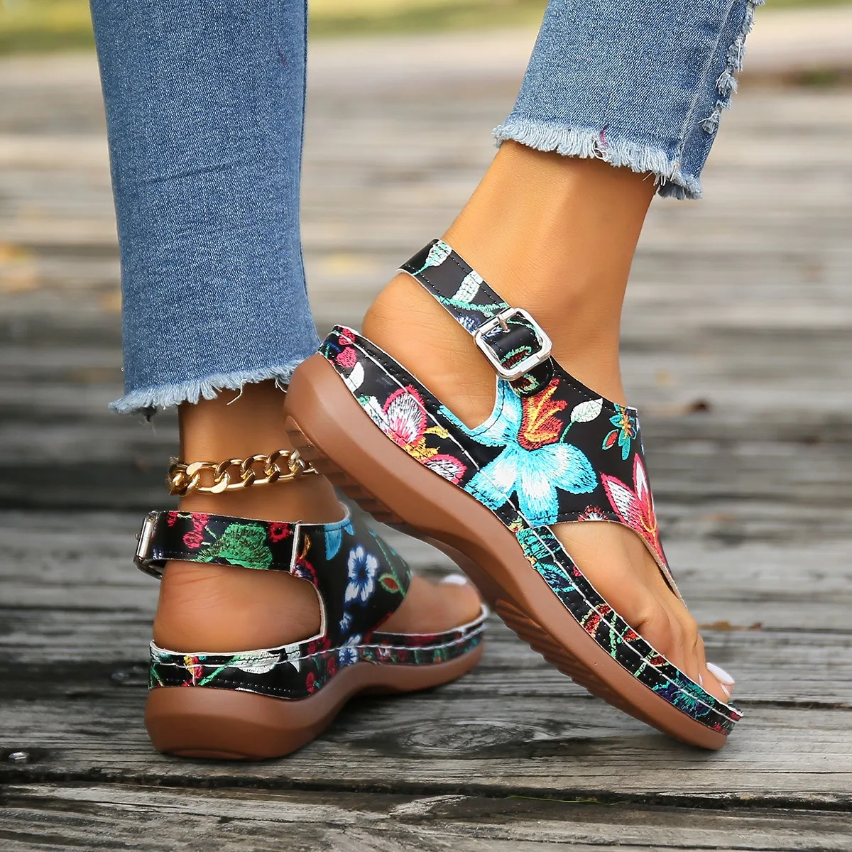 Women Sandals Orthopedic Wedge Heels Sandals 2023 Summer New Fashion Buckle Shoes for Women Beach Flip Flops Zapatos De Mujer