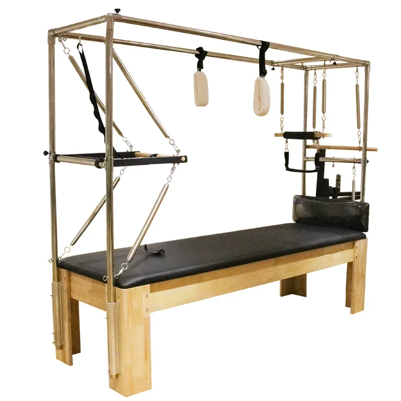 Pilates Di Qualità Professionale Compreso Reformer Cadillac, Sedia Wunda Da Tavolo, Canna A Scala, Correttore Della Colonna Vertebrale. Studio Complet