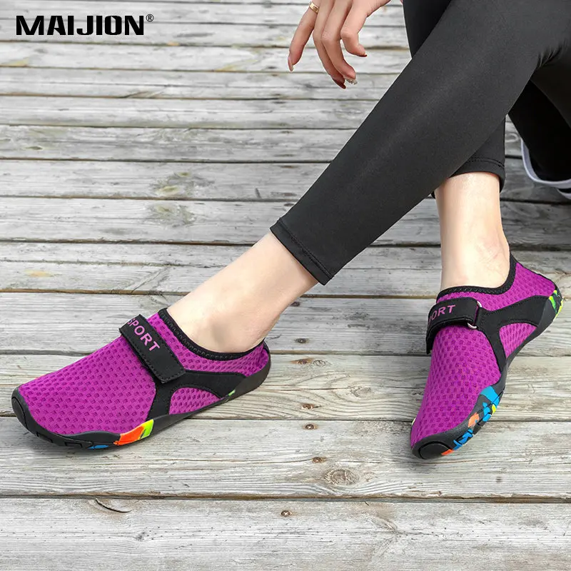 Aqua Shoe Comfortable Elastic Men Women Seaside Surfing Beach Barefoot Quick Dry Beathable Non Slip Water Shoe Swimming Trekking