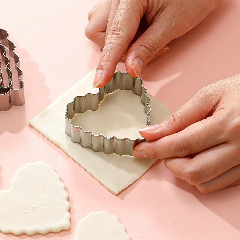 Cookie Cutter Set Stainless Steel Love Heart Shaped Fondant Bread Biscuit Molds Valentines Day Gifts Cake Decor Baking Tools