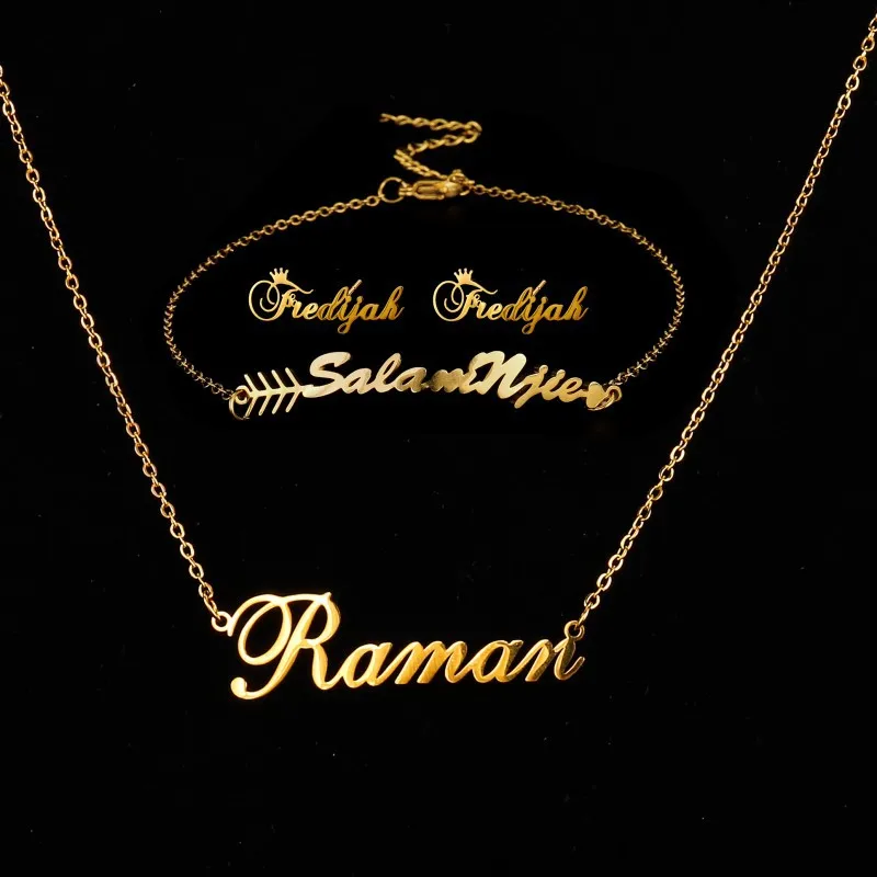 

Bellona 2022 New Hot Selling Necklace Stainless Steel Name Necklace 18K Gold Necklace Personality Letter English Necklace Set