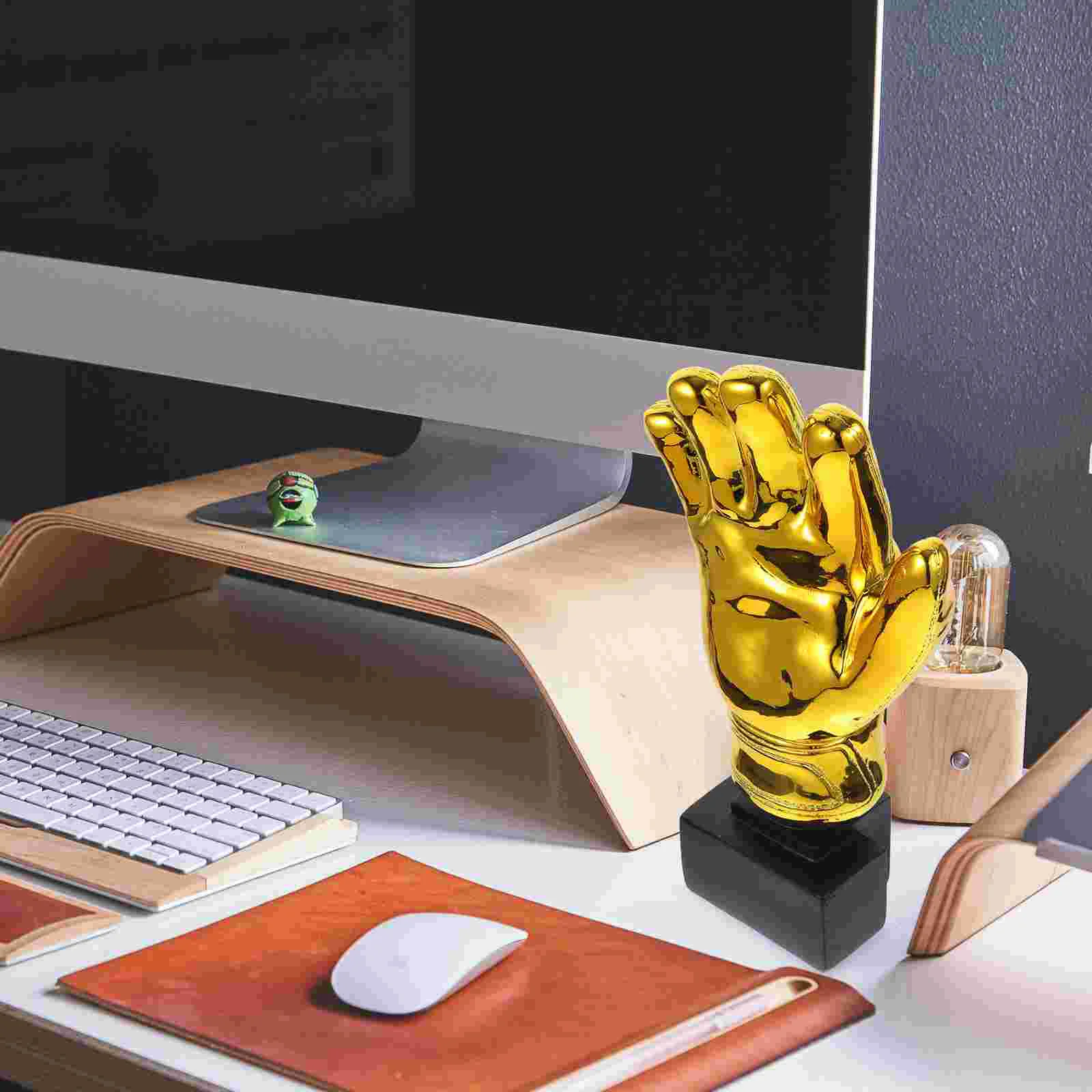 Рисунок 3 - Игровые призы Winner Trophys