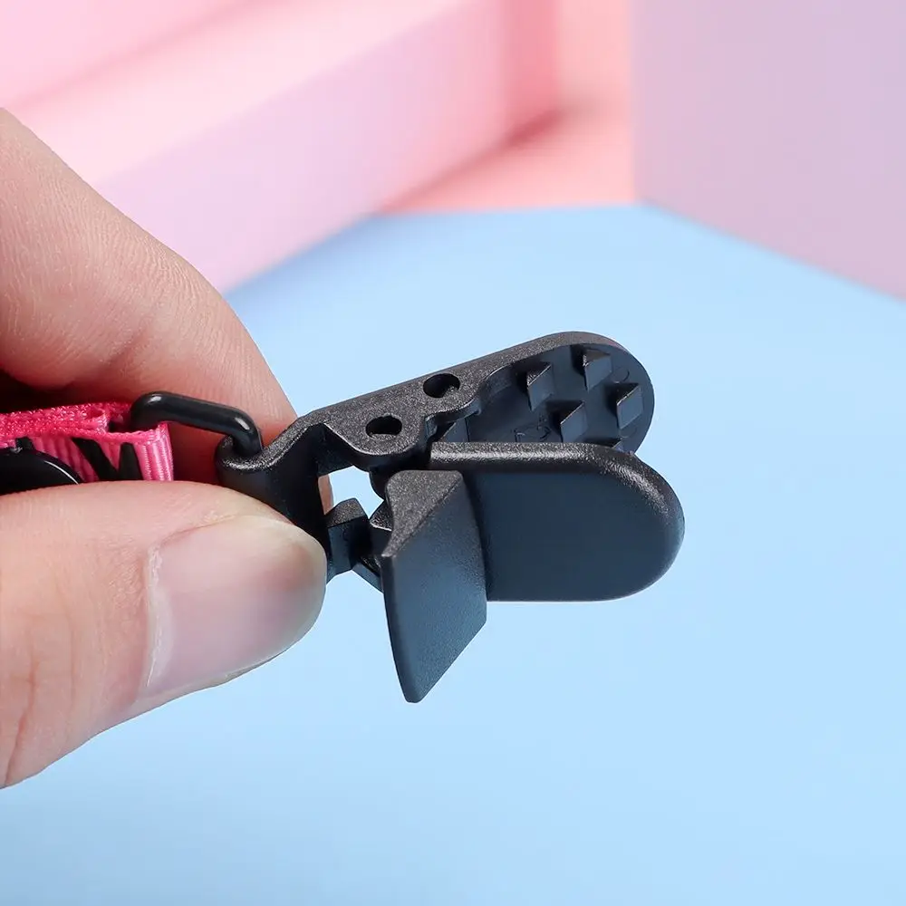 Polyester Baby Stroller Handkerchief Clip with Anti Lost Chain