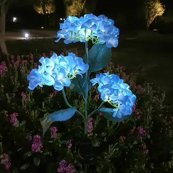 Solar Hydrangea Garden Light 1