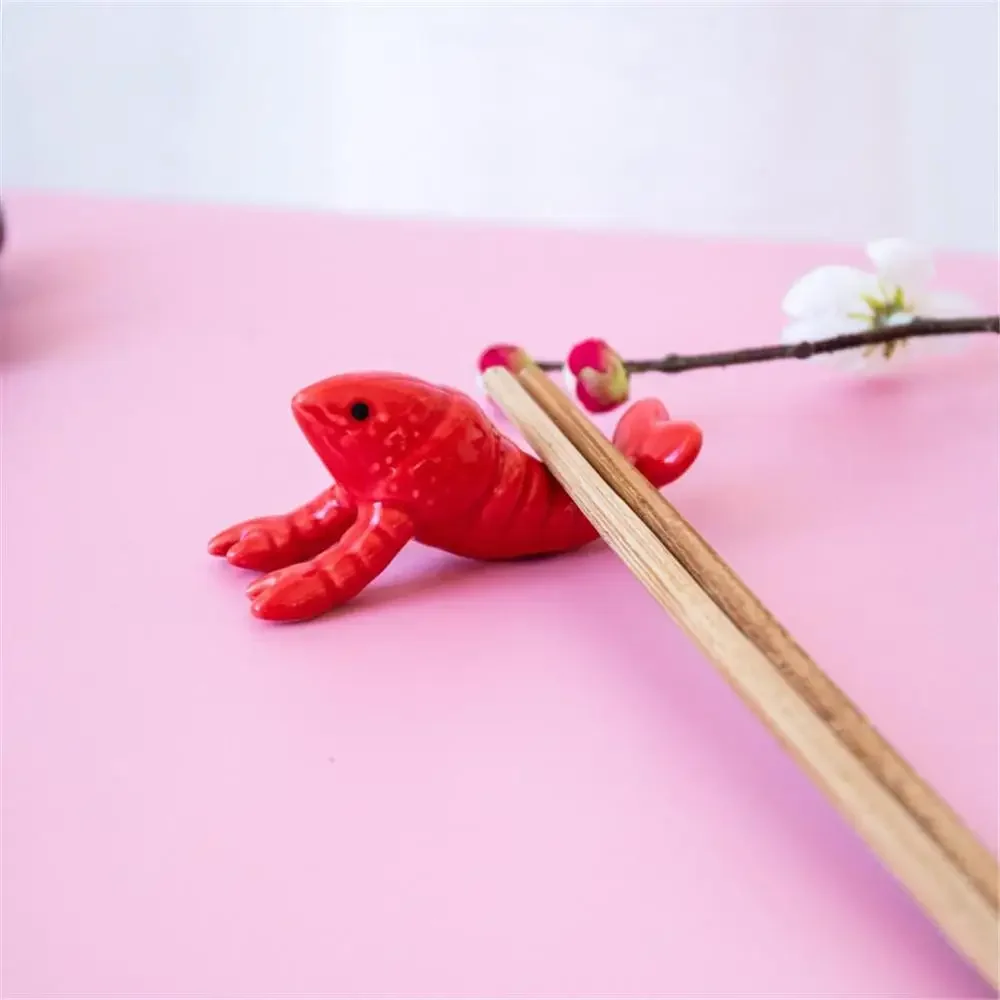 1 Pcs Ceramic Chopsticks Holder Rack Crayfish Chopsticks Holder Mat Care Fashion Kitchen Tableware Tools