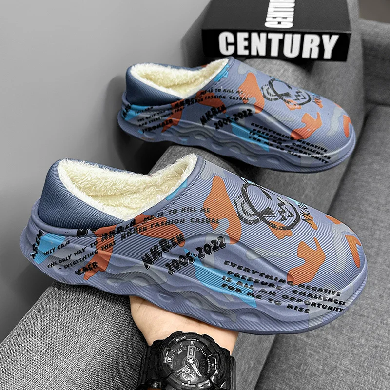 Autumn and Winter Cotton Slippers for Men and Women, Fleece-Lined Warm Cotton Shoes, Thick-Soled Home Waterproof Outdoor Closed-Toe Slippers