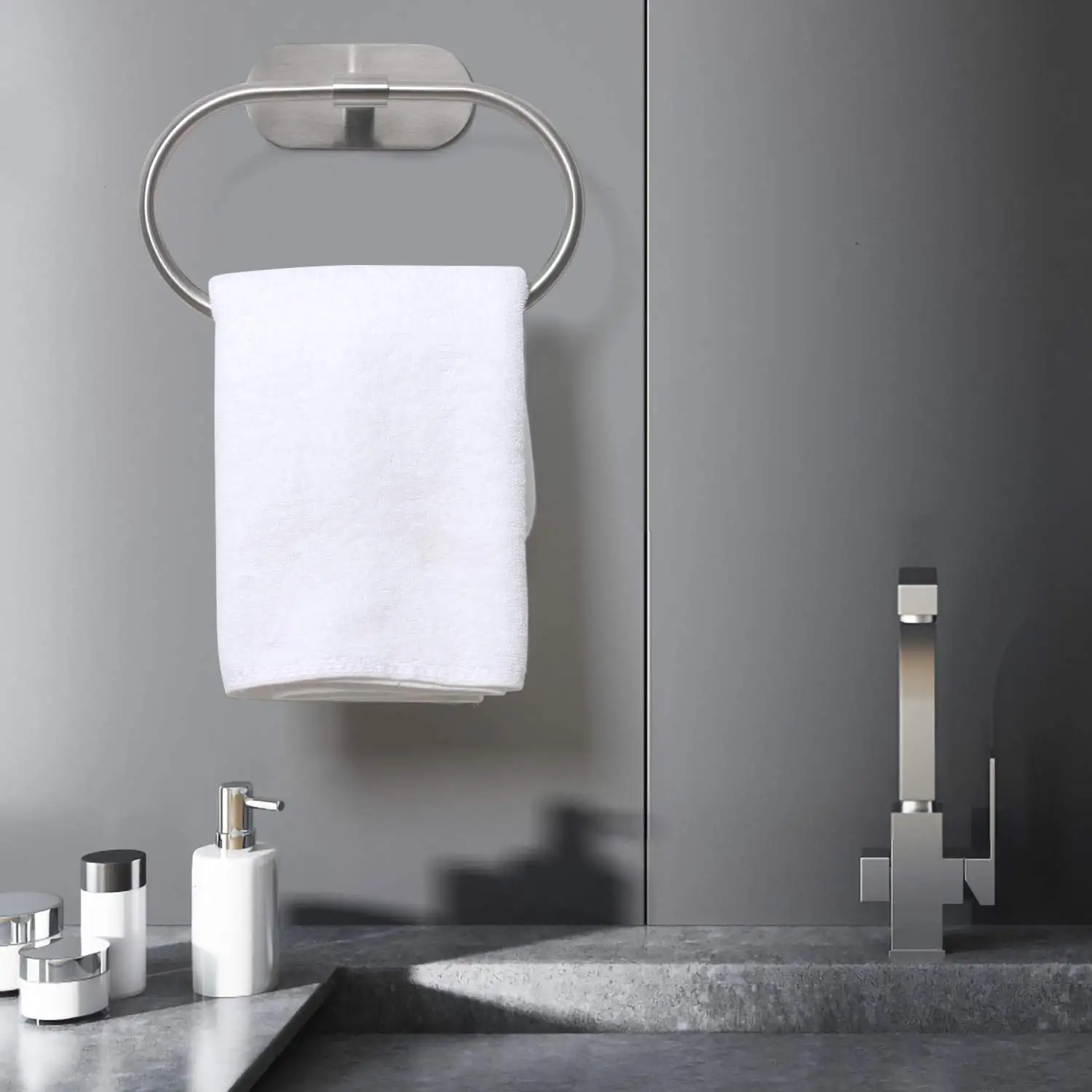 Stainless Steel Towel Holder Self-adhesive Bathroom Towels Rack Black Washhand Hanger Ring Rail Bar Kitchen Storage Accessories towel rack towel holder