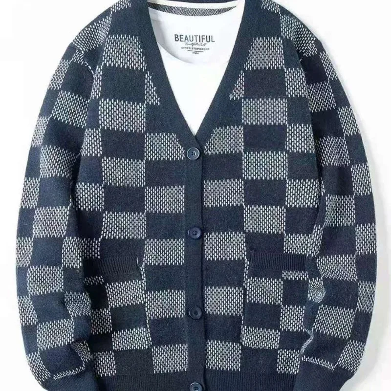 Men-s-Autumn-Winter-Fashion-Simple-V-neck-Jacquard-Contrast-Button ...