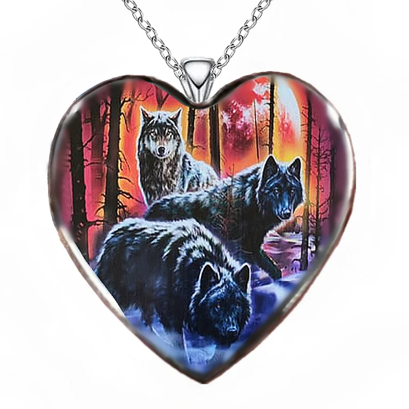 Creative Indian Animal Wolf Heart Crystal Pendant Necklace Gothic Necklaces  for Women Stainless Steel Jewelry Accessories Gift