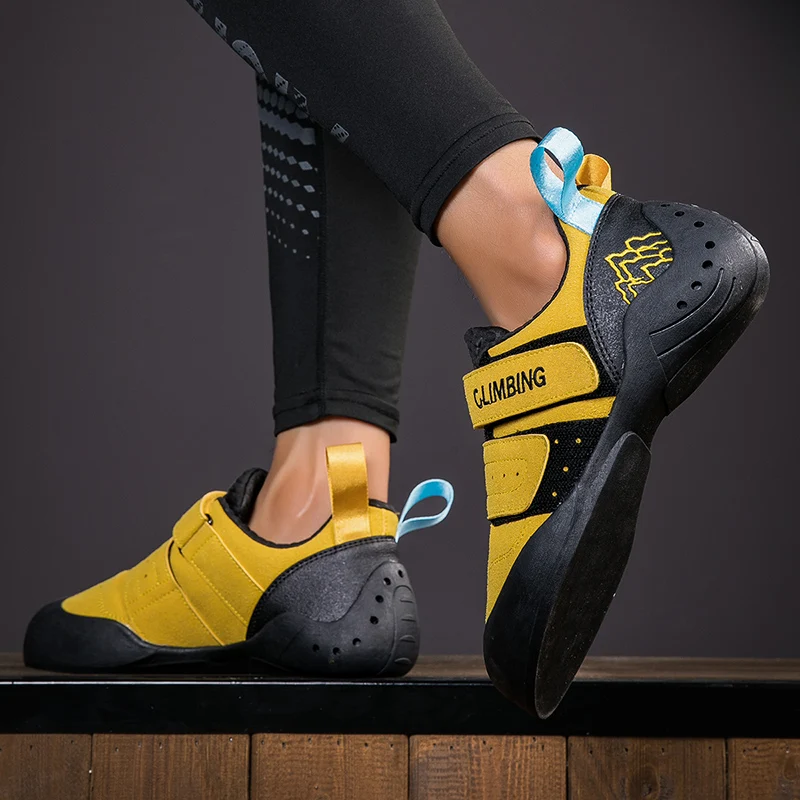 sports shoes safety shoes Men Heads Climbing Writing Climb or Clamber Up A Rock Wall Cliff Climbing Shoes Lightweight Bouldering Shoes Anti Collision Shoe