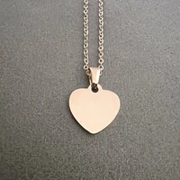 10 pièces lot 304 acier inoxydable poli miroir en acier inoxydable en forme de coeur pendentif de collier à breloques pour bijoux pour femmes 3