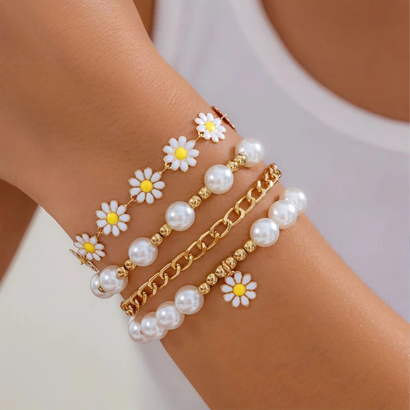 New 10 Pcs Vintage Bohemian Bracelet Set for Women Daisy Flower Pendant Beaded Star Heart Pearl Bangles 2024 Trendy Jewelry Gift - Image 3