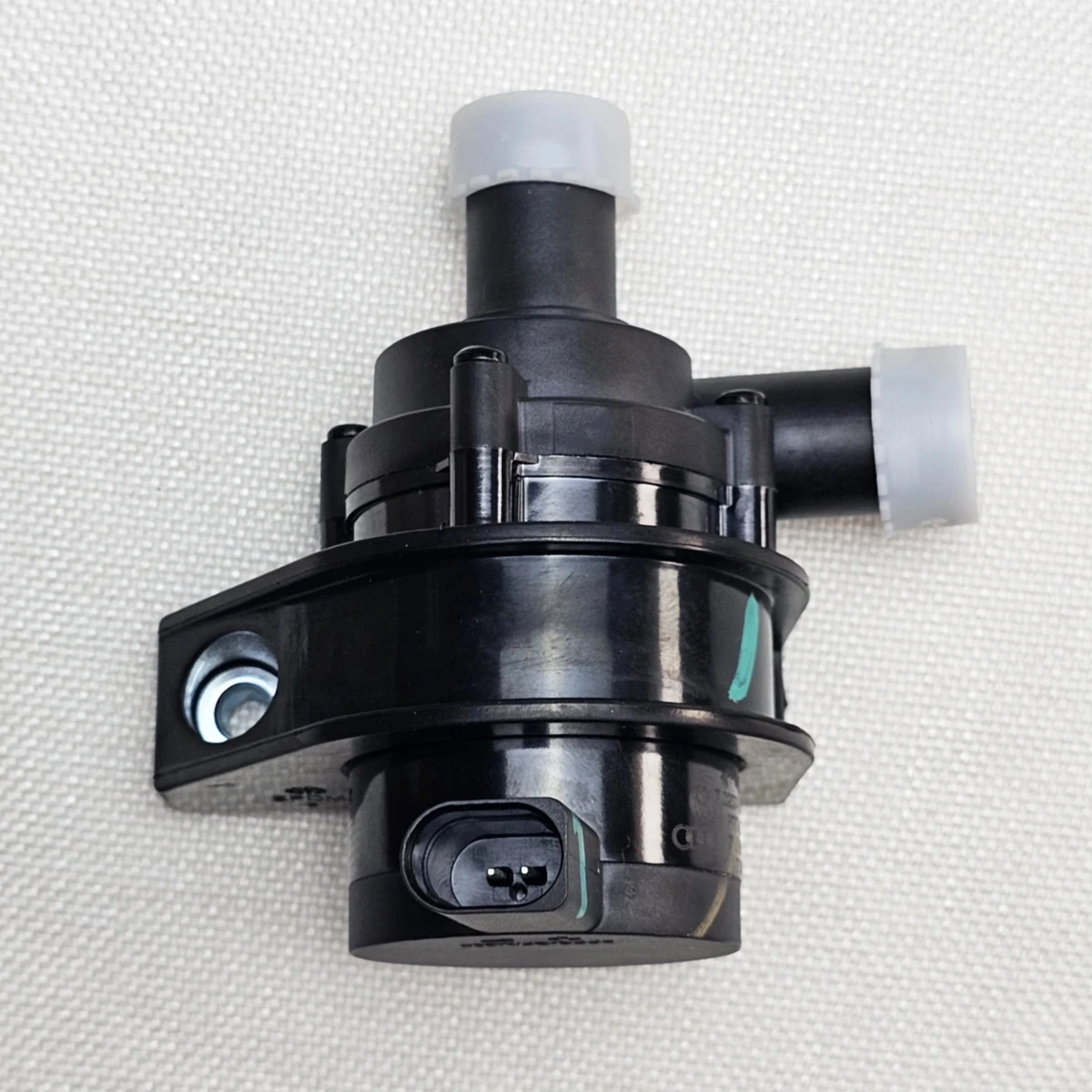 Additional Auxiliary Coolant Water Pump new For VW Volkswagen Multivan T5 Sharan Transporter Heater 7H0965561 7H0965561A
