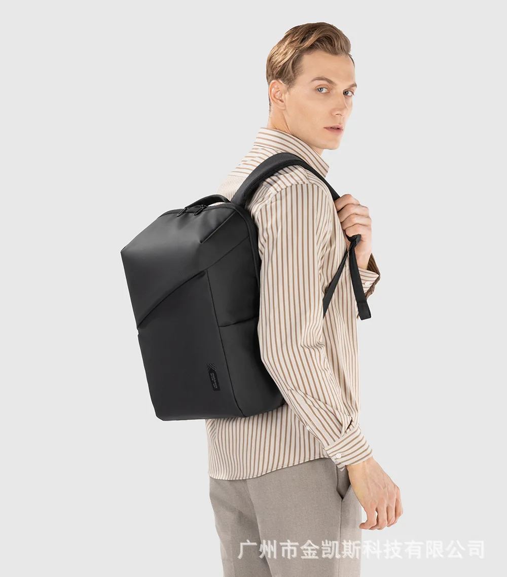 High end business backpack with a backpack and multi-purpose laptop bag, waterproof