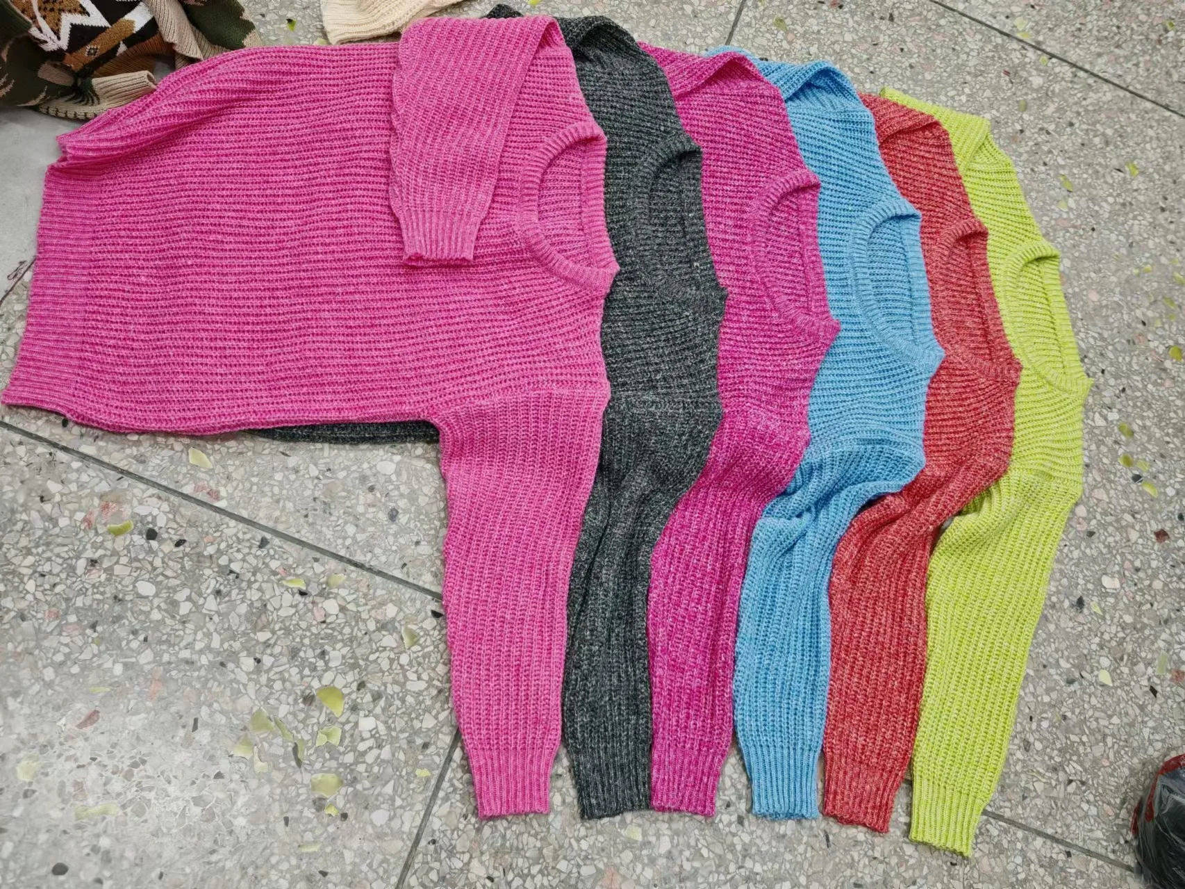 Europäischen Amerikanischen Einfarbig Rundhals Pullover frauen Herbst Winter Neue Lose Lange ärmeln Pullover Pullover – Detail 20