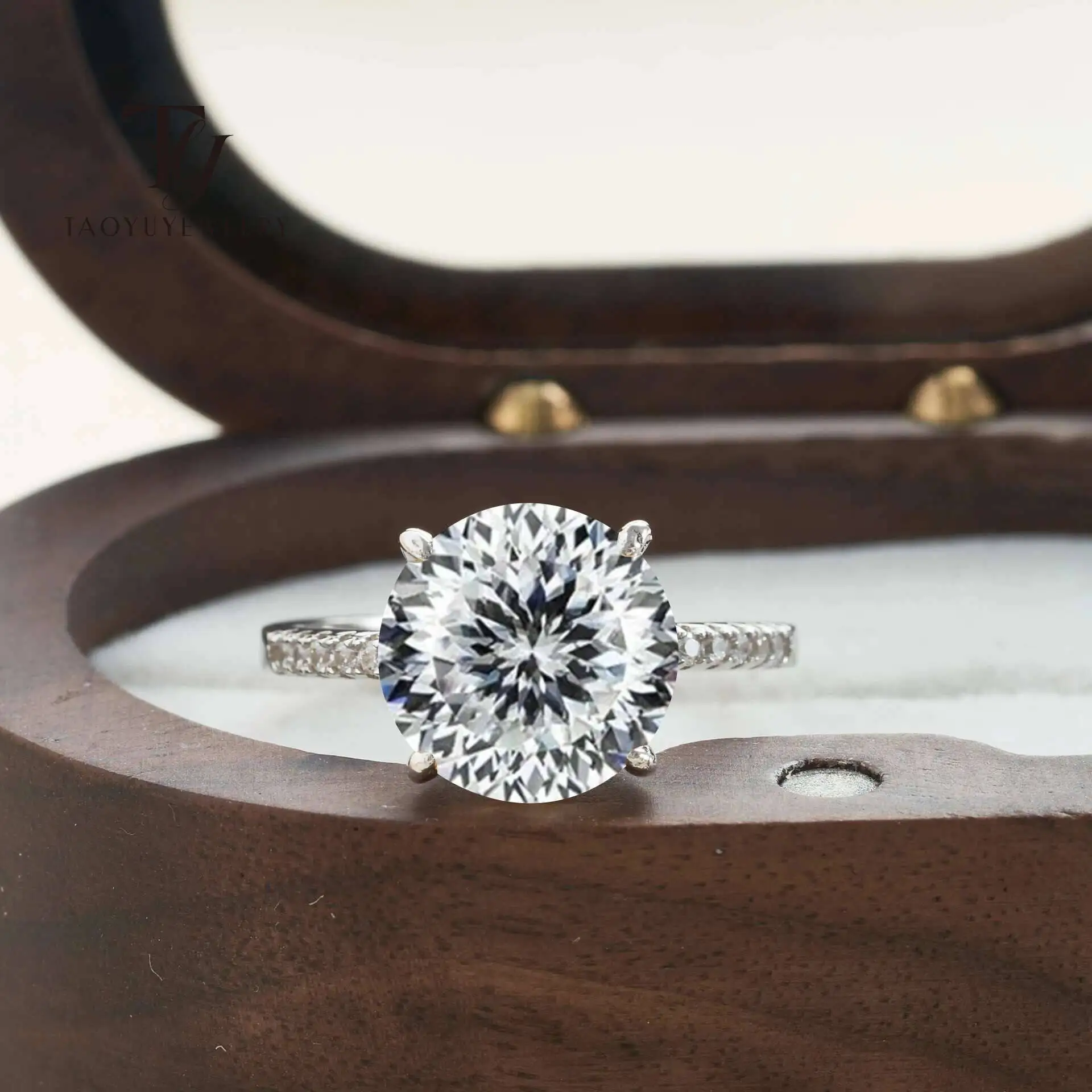 Funkelnde 5ct Moissan ite Ringe für Frauen Verlobung Ehering 925 Sterling Silber klassische romantische 4 Krallen Ring Schmuck Geschenk