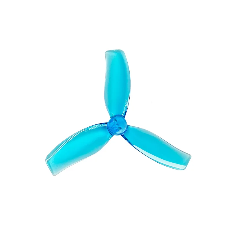 Hélices 90mm 3 pales pour drone FPV micro, présentées en éventail sur fond noir.