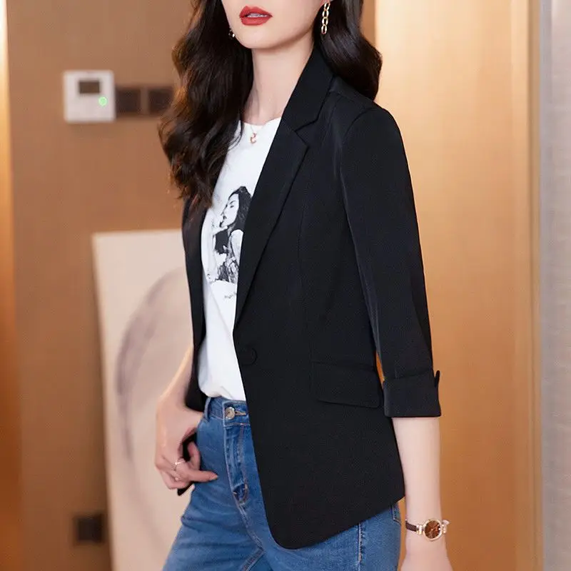 2024 New Summer Fashion Trend Commuting Minimalist Slim Fit Versatile Solid Color One Button Three Quarter Suit Jacket for Women