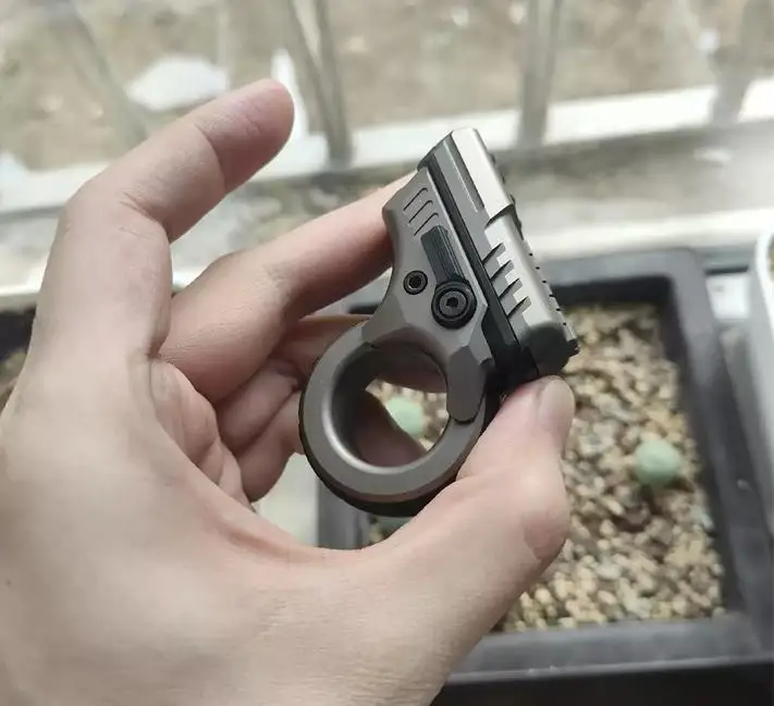 

Second-hand products are non-refundable and non-exchangeable ACEdcXGoBiggeR Azu Push Sand color and α Alpha EDC