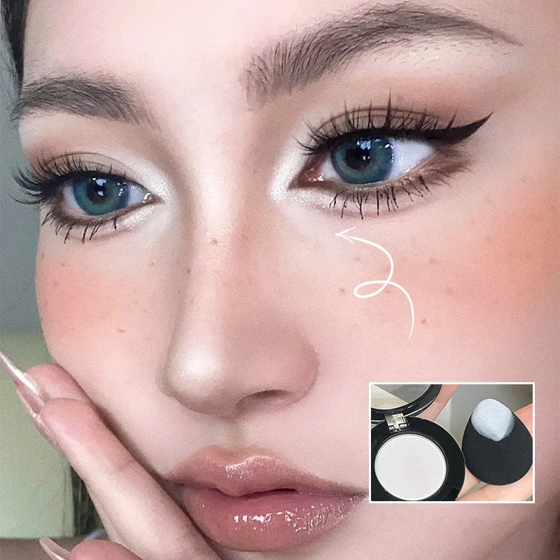 Monochrome Eyeshadow Pure White Matte Eye Shadow Lying Silkworm Makeup Palette Facial Contouring Brightening Matte Eyeshadow eye shadow,eye shadow plate