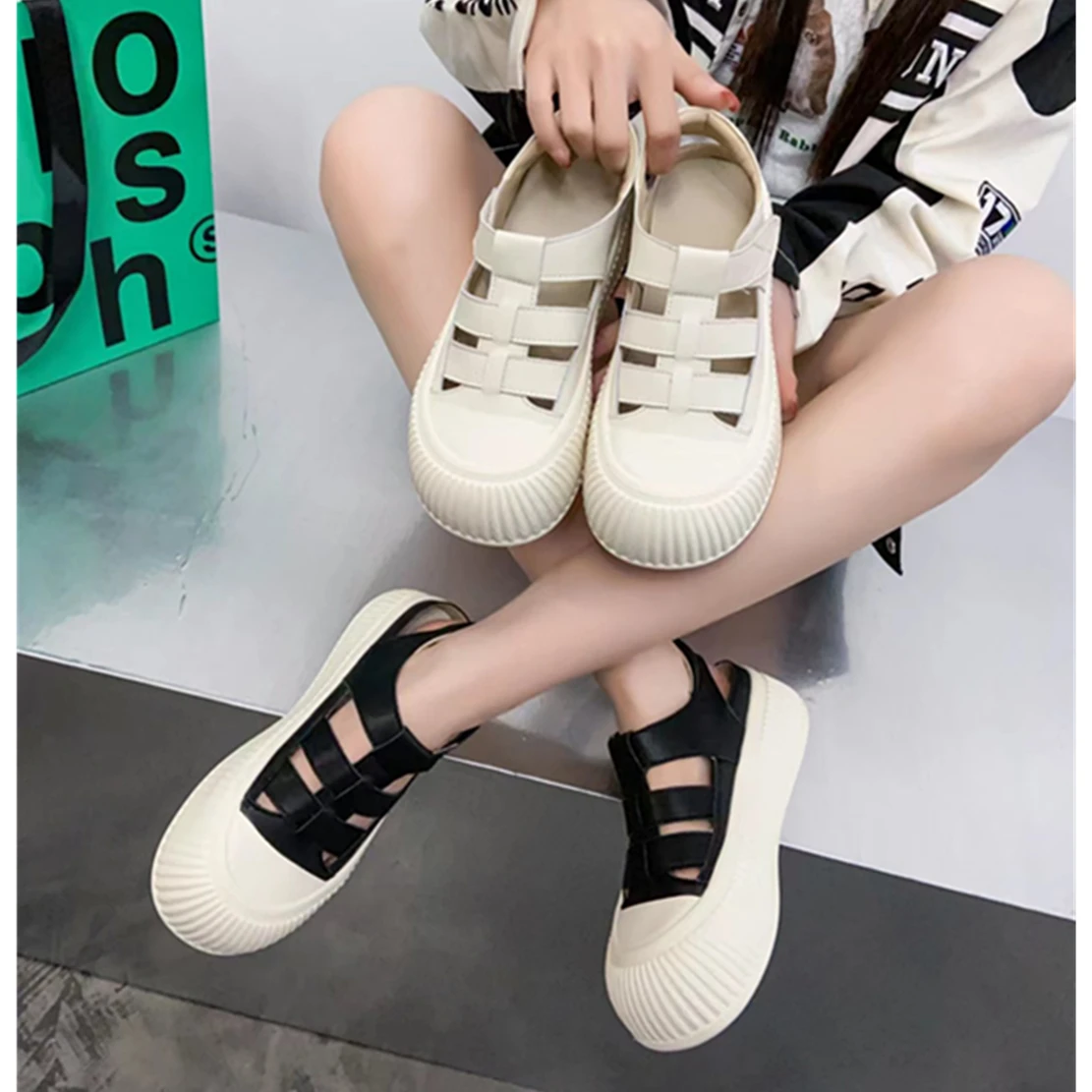 

Jenny&Dave Ins Fashion Blogger Vintage Thick Sole Increase Sandals Shoes Fashion Hollow Out Flat Sandals Women