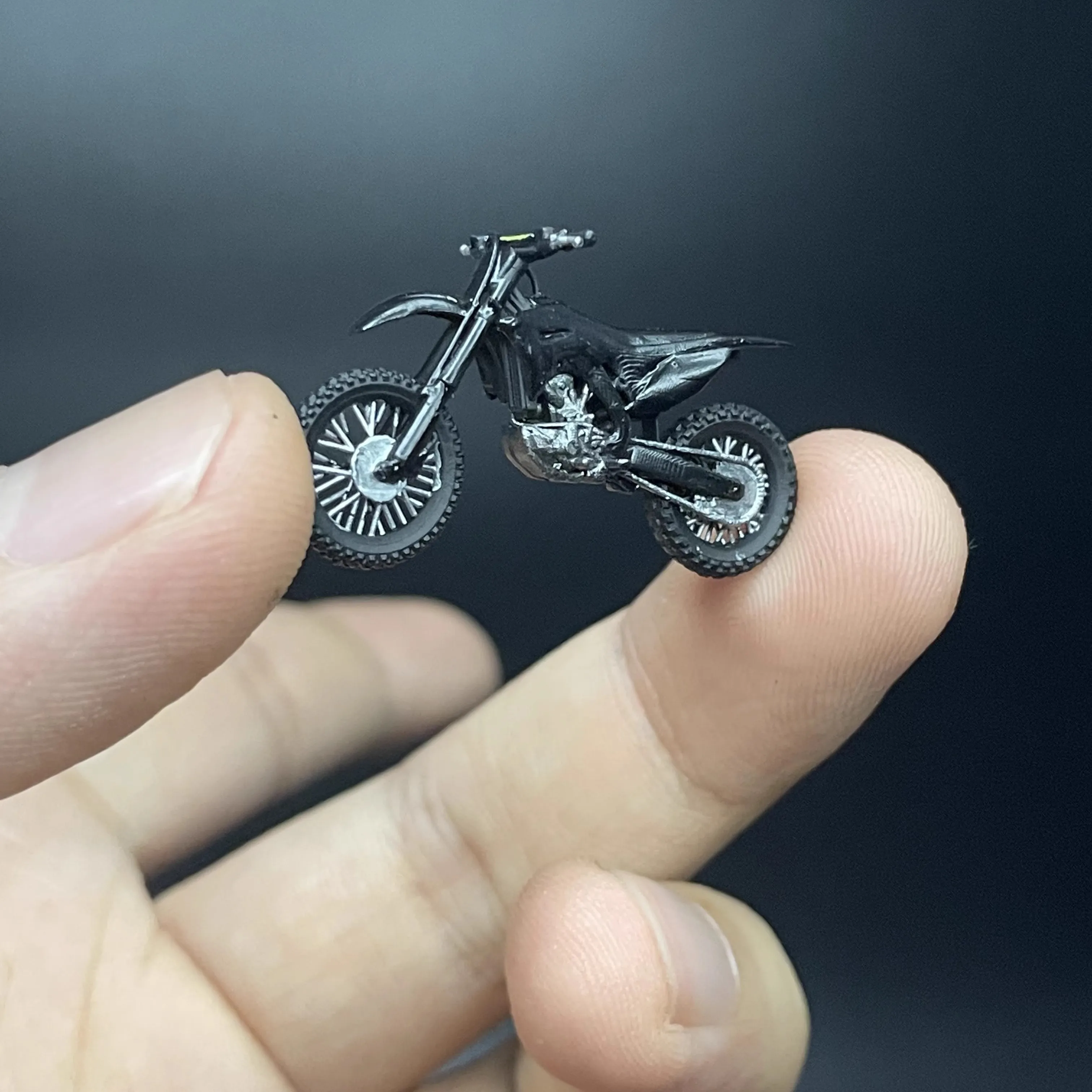 오토바이 DELUXE 2013 Nine T 차고 장면 장식, 일본 모델 KX450, 1:64