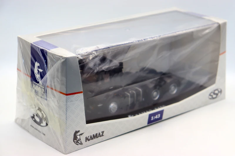 NEW 1/43 Scale KAMA3 6460 TRACTOR USSR Truck Black By Star