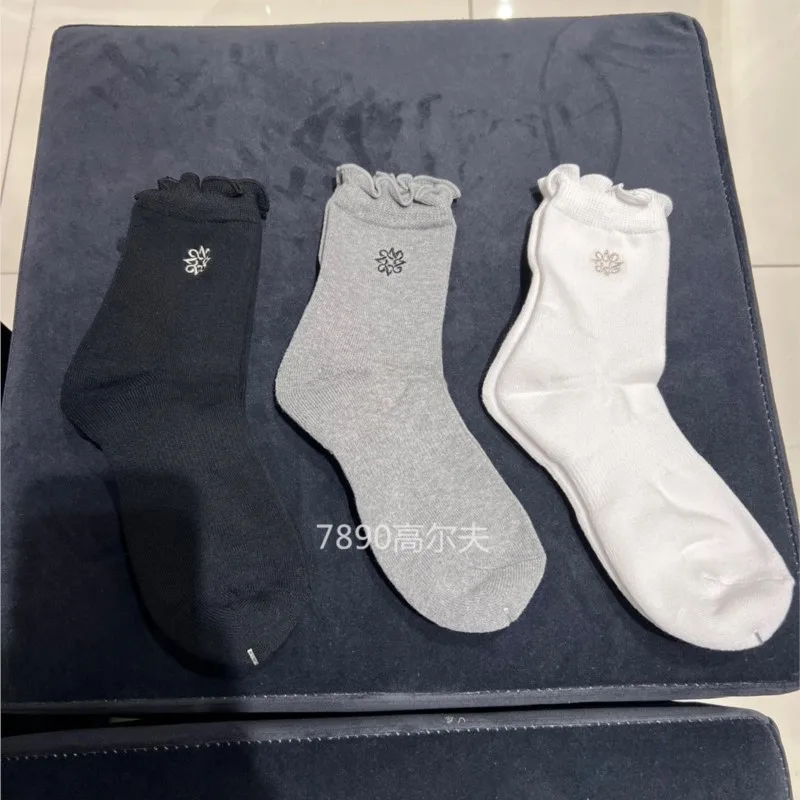 

23 Autumn New Golf Women's Medium and Short Socks Sports Breathable and Comfortable Socks