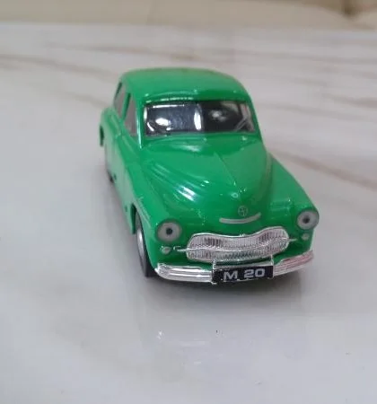 Modèle Réduit GAZ M20 Podeba 1/43 - Marque IXO - Neuf En Boîte D'origine