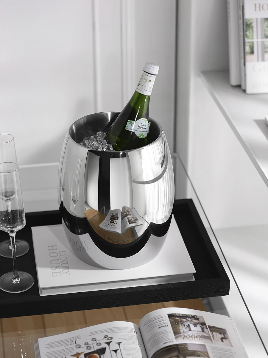 Double Layer Ice Bucket Stainless Steel Champagne Bucket Beer Cooler Luxury Bar Accessory for Home Decor Party Restaurant