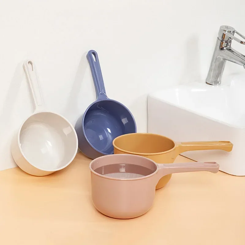 Plastic Water Ladle Kitchen Scoop Long Handle Home Cleaning Accessories