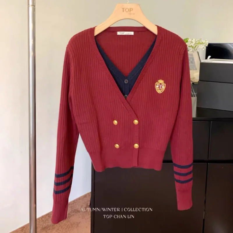 thumbnail image 1 of Cárdigan de punto con cuello en V y doble botonadura de dos piezas para mujer, ropa de otoño e invierno, suéteres sueltos con bordados a la moda, 1 of 5