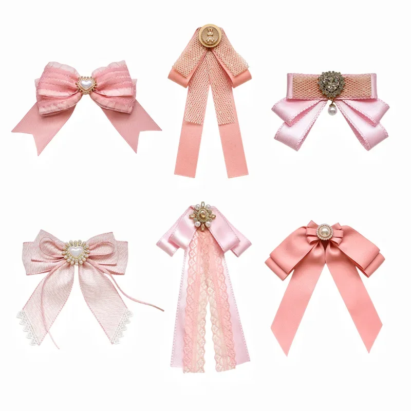 Koreanische Stoff Bogen Broschen für Frauen Rosa Spitze Solide Kristall Perle Kragen Pins College Stil Mode Schmuck Abzeichen Zubehör